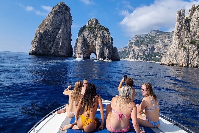 Capri by Boat: Private Tour of the Blue Grotto and Faraglioni - Key things I’d circle before you book