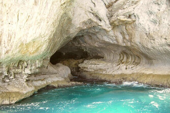Capri by Boat: Private Tour of the Blue Grotto and Faraglioni - Why a private Capri boat tour feels different at 10:00 am
