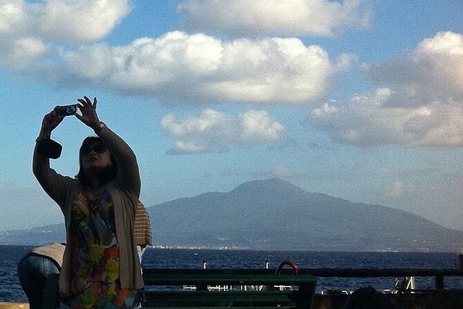 Capri, Sorrento and Pompeii Private Tour - Capri Train Cablecar and center time: stop and shop without feeling rushed
