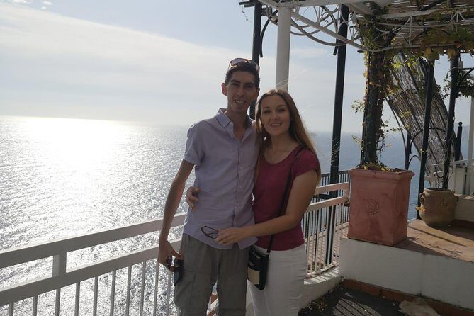 Capri Voucher from Naples: Hydrofoil and Boat Tour Included - The boat cruise around the island: sea caves, cliffs, and one big choice