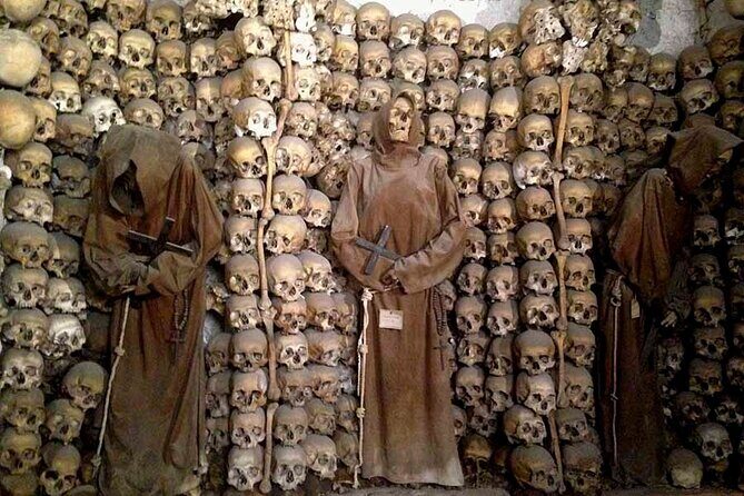 Capuchin Crypt Christmas Baroque Concert in Rome - The Schola Romana Ensemble concert: what you’ll hear and how it feels