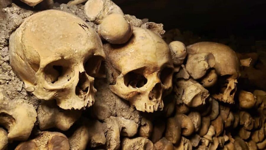Capuchin Crypt Visit & Rome Dark Past Walking Tour - Pantheon: how a single stop can feel like time travel
