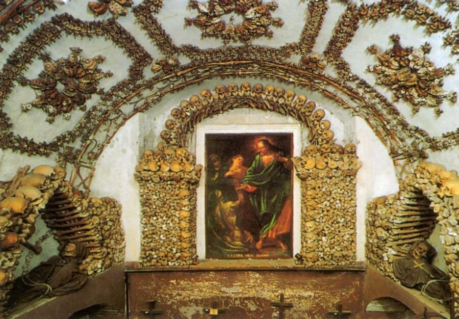 Capuchins Crypt: Christmas Baroque Concert - Museum and crypt first: seeing the bones before the singing