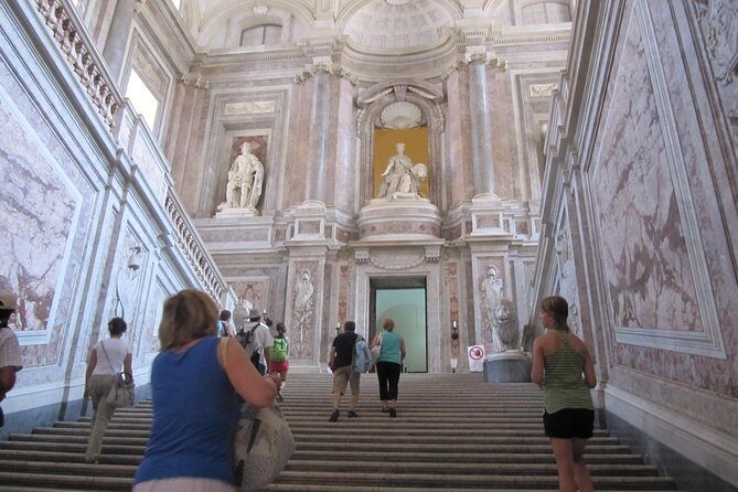 Caserta Royal Palace Private Walking Tour - Meeting at Piazza Carlo di Borbone and the 2-hour game plan