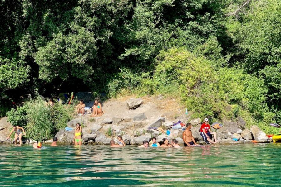 Castel Gandolfo: Kayak Food and Wine Tour - The Perfect Silence Paddle: Hear the Lake Without Distractions