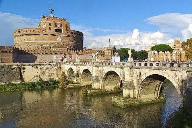 Castel Sant Angelo Tour With Skip the line Access - Your 2-Hour Plan at Castel Sant’Angelo (Stop-by-Stop)