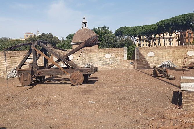 Castel Sant’Angelo & Mausoleum of Hadrian - Private Tour - Prison corridors and the darker side of control