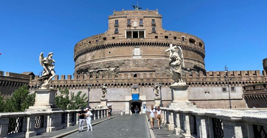 Castel Sant'Angelo Skip the line Ticket with Hop-on Hop-off - Castel Sant’Angelo: what you’re really buying
