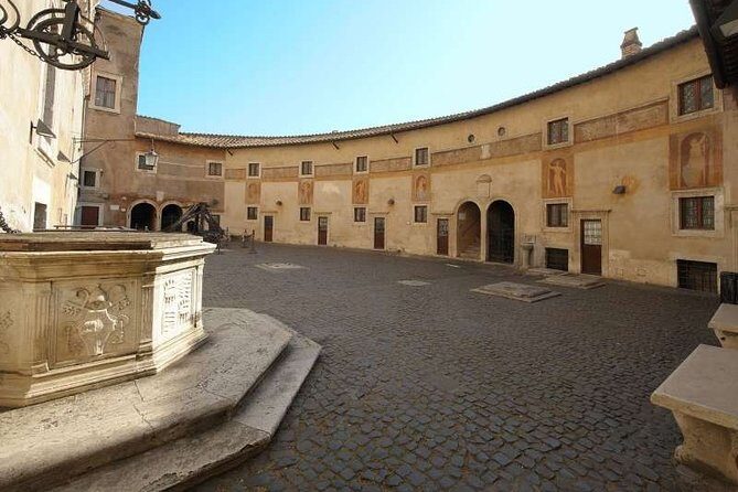 Castel Sant'Angelo Small Group Tour - Why Castel Sant’Angelo Works So Well for a Short Tour