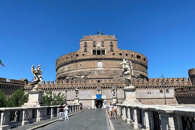 Castel Sant’Angelo: Ticket with Optional Vatican & Pantheon - Inside the castle: the self-guided route that still feels structured
