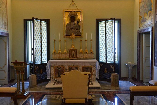 Castelgandolfo Pontifical Villas - Summer Residence of the Pope from Rome - Getting into the Pontifical Villas without wasting your morning