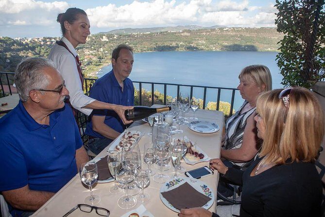 Castelli Romani Tour from Rome - How the private van and driver shape your day