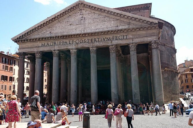 Catacombs and Rome Highlights Private Tour - Piazza Navona: fountains, people-watching, and an easy lunch window