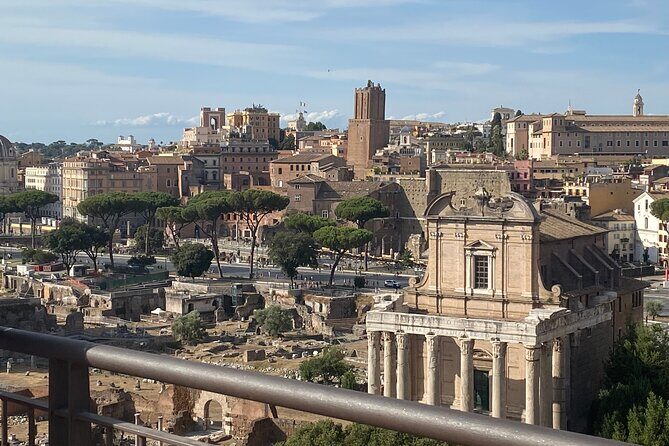 Catacombs, Colosseum, Roman Forum and Palatine Hill Private Tour - Should You Book This Colosseum and Catacombs Private Tour?