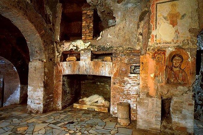 Catacombs of Rome Small Group Tour - Stop 1: Catacombe San Sebastiano and the Via Appia Burial Story