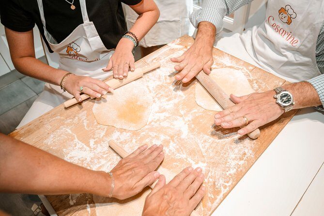 Cesarine: Small Group Market Tour & Cooking Class in Naples - Lunch or dinner option: pick the meal timing that fits you