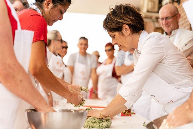 Cesarine: Small group Pasta & Tiramisu class in Rome - Price and Time: Is $105.28 Worth It?