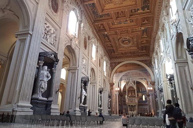 Christian Rome and Underground: Half Day Semi-Private Tour - Dress code and underground reality check (don’t wing it)
