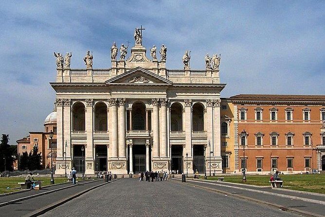 Christian Rome with English Speaking driver - Stop 1: Basilica di Santa Maria Maggiore and the Marian Details That Feel Personal