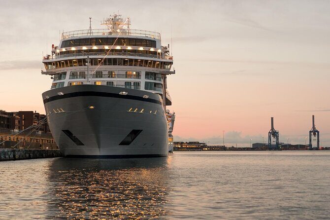 Civitavecchia Cruise Port Private Transfer To/From Rome & Airport - Pickup at Civitavecchia: finding your driver fast