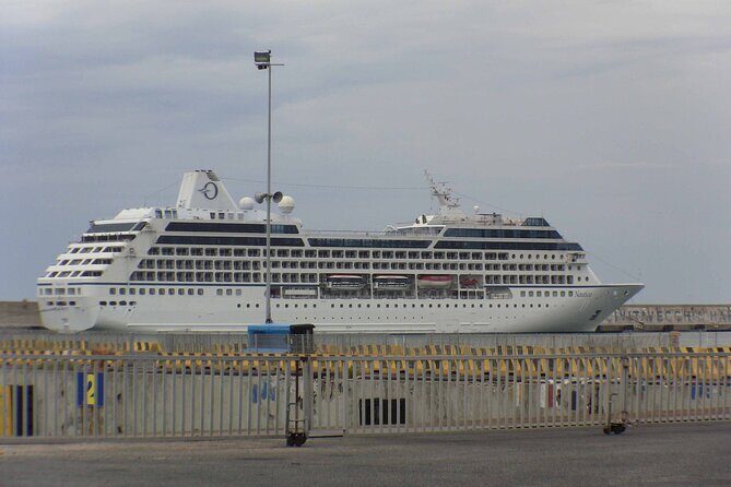 Civitavecchia Cruise Ship to Rome PrivateTransfer - Why a Private Pier Pickup Beats “Figure It Out” in Rome