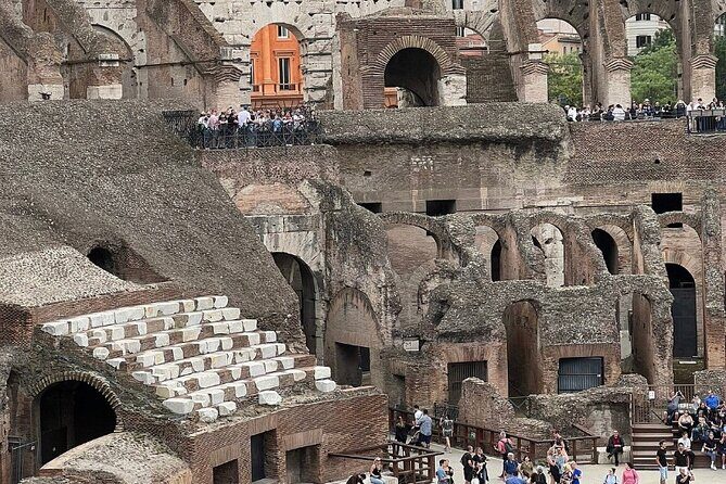 Colosseum & Ancient Rome Access with a Host - Phone audio guide + site map: freedom with guardrails
