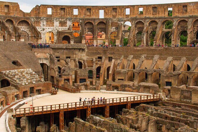 Colosseum and Palatine Hill: Unveil Rome’s Ancient Spectacles - Palatine Hill: The Origin Myth and the Emperor Neighborhood