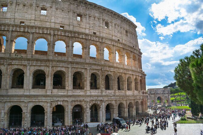 Colosseum and Roman Forum Group Tour or Audio Guided tours - Who should book this Colosseum Forum Palatine combo?