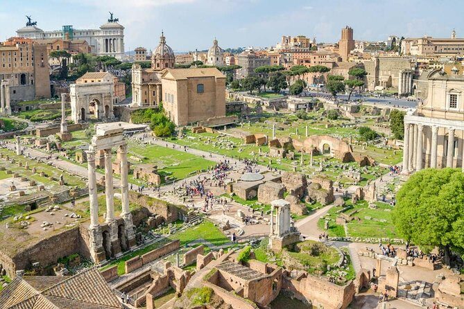 Colosseum and Roman Forum Group Tour or Audio Guided tours - Colosseum inside: How a guided route beats “looking around”