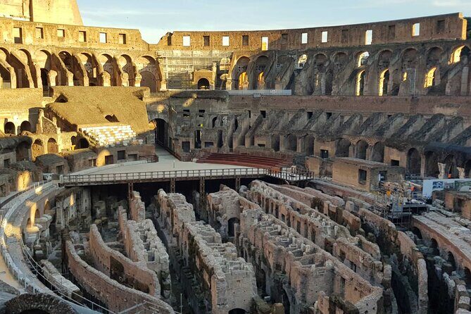 Colosseum and Roman Forum Private Tour with an Archaeologist - Colosseum entry with a reserved ticket and a smart first perspective