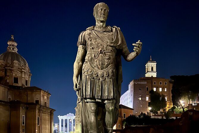 Colosseum and Roman Forum Sightseeing Area Night Walking Tour - Your night-photo strategy: where the route helps your pictures
