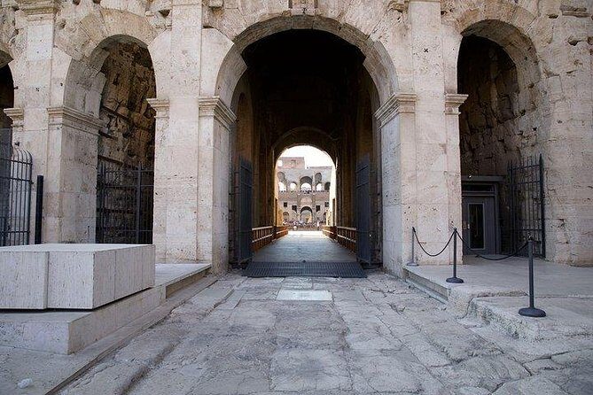 Colosseum Arena and Roman Forum Exclusive Private Guided Tour - Arch of Constantine: the 10-minute stop that adds meaning