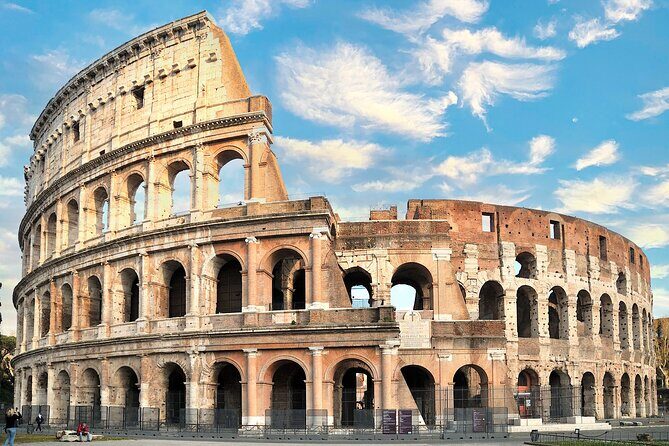 Colosseum Arena Floor & Ancient Rome Tour - Headsets, pacing, and how this tour keeps you from losing time