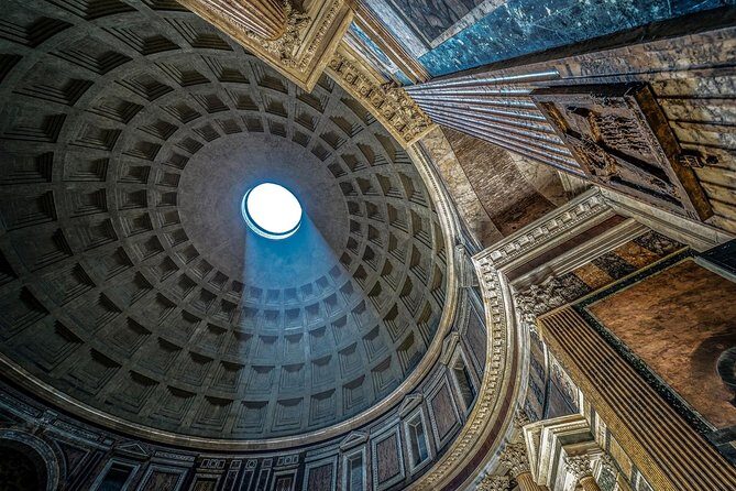 Colosseum Arena floor , Forum, Navona and Pantheon private tour - Piazza Venezia and Altare della Patria: a classic sight stop