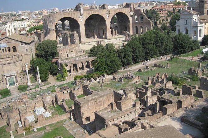 Colosseum Arena tour with Roman Forum and Cesar's Palace - Real-World Watch-Outs: Cancellations, VR Confusion, and Hot-Day Lines