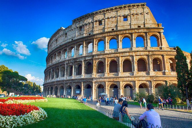Colosseum Arena tour with Roman Forum and Cesar's Palace - The Roman Forum: Temples, Senators, and Julius Caesar’s Tomb