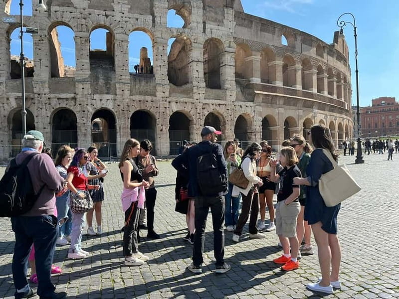 Colosseum Express Guided Tour / Forum & Palatine Audioguide - Meeting Points: San Clemente or Arco di Costantino