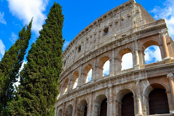 Colosseum Forum and Palatine Entry Mamertine Prison Audioguide - Should you book this Colosseum and Mamertine Prison combo?