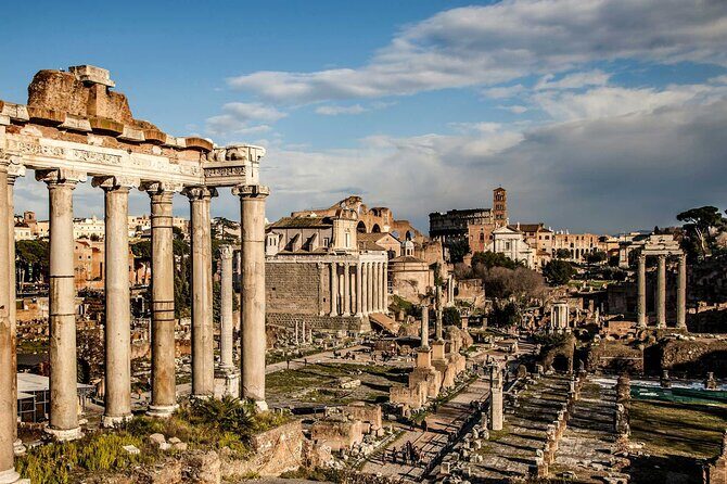 Colosseum Gladiator's Arena and Ancient Rome Tour - Palatine Hill and Caesar’s Palace area: power, residences, and views