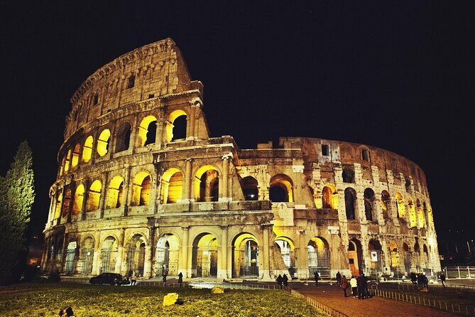 Colosseum Night Tour with Underground and Arena access - Meeting up and getting in on time (without stress)