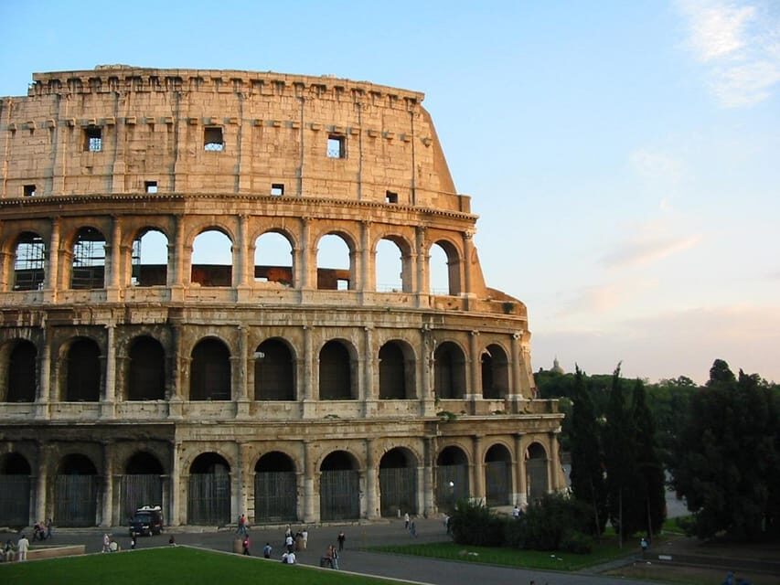 Colosseum, Palatine and Forum tour with virtual guide - Roman Forum: why the ruins feel real when you move slowly