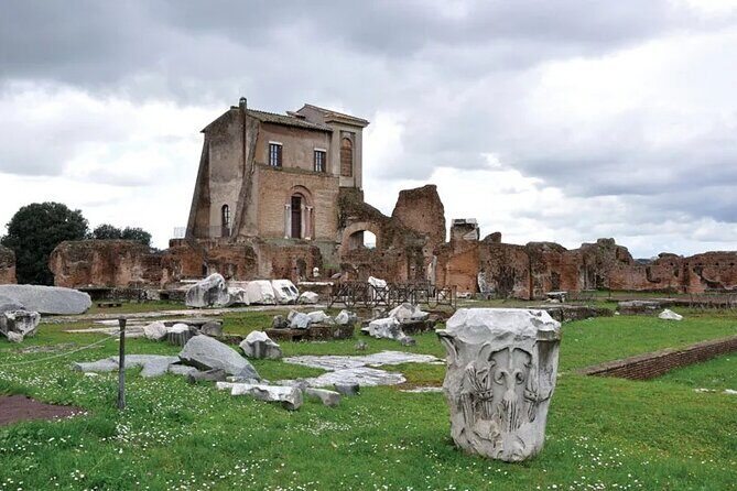 Colosseum, Palatine hill and Roman forum Access with audio guide - Palatine Hill: the quieter, higher-feeling part of the route