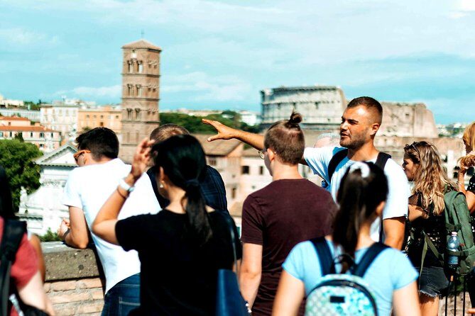 Colosseum, Palatine Hill and Roman Forum Guided Group Tour - Meeting at the Arch of Constantine: the fast setup