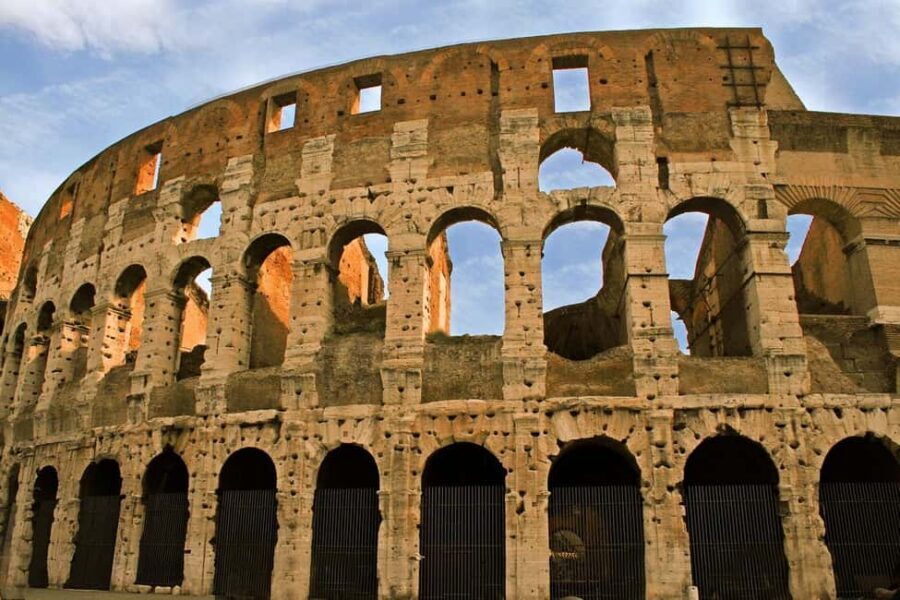 Colosseum Palatine Hill and Roman Forum Guided Tour - Palatine Hill views: myths, emperors, and the big picture