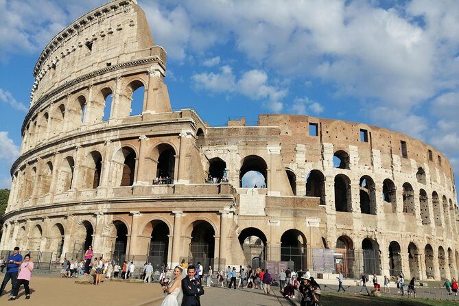 Colosseum Private Tour - Forum connections: turning arena views into real city life
