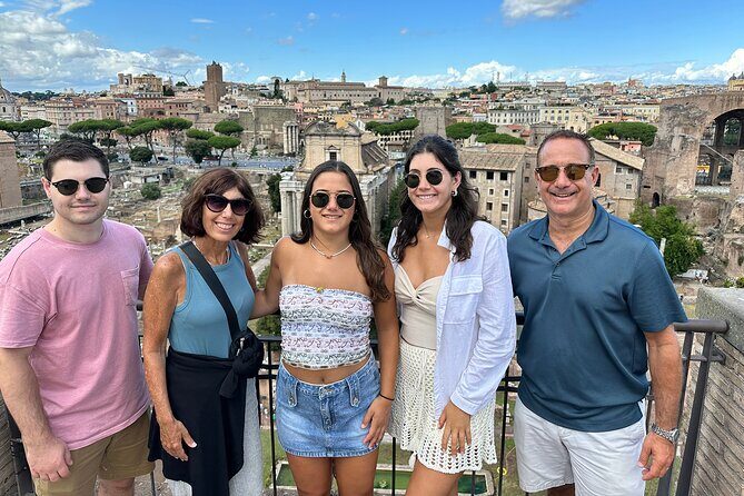 Colosseum, Roman Forum and Emperors' Palace Private Guided Tour - Where you meet and how the tour is set up