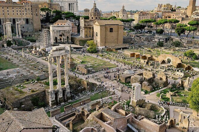 Colosseum, Roman Forum and Palatine Hill Audio Guided Tour - Price and value: $64.87 with multiple site admissions