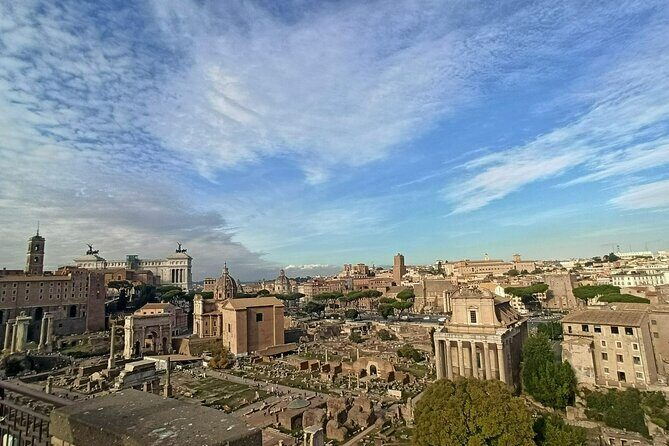 Colosseum, Roman Forum & Palatine Hill - Group Tour - Palatine Hill: Augustus to later emperors in a compact 30 minutes