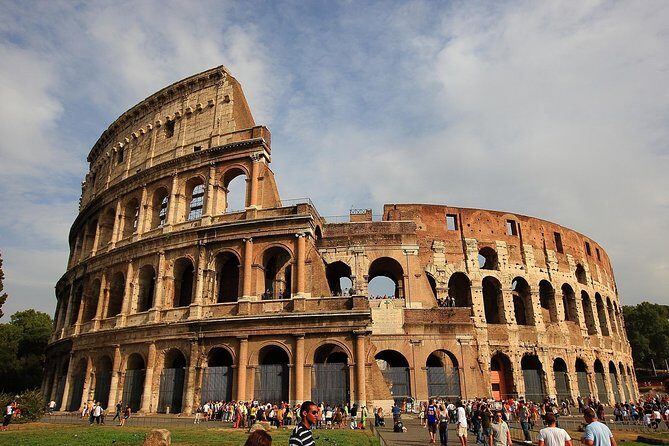 Colosseum, Roman Forum,& Palatine Hill private tour - Roman Forum: Where the Guide Turns Ruins Into a Story