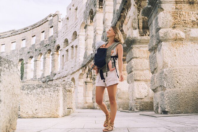 Colosseum, Roman Forum & Palatine Hill with Audioguide - Walking reality: steps, heat, and the lift note